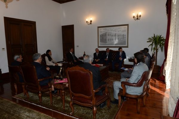 ????????????????????????????????????