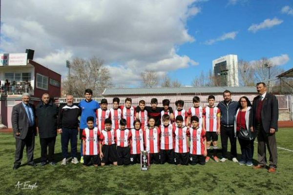 17190573_10208434768402521_1075881994133448868_n