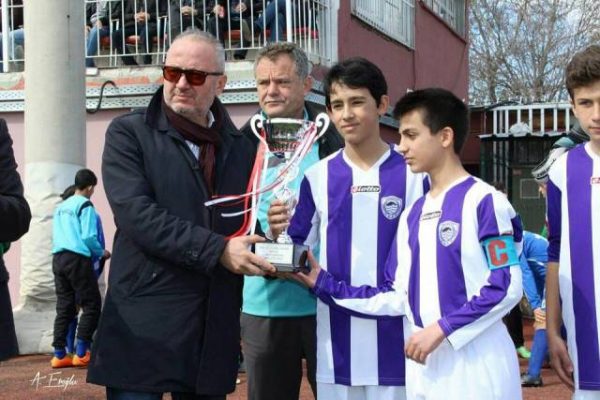 17201449_10208434772282618_7965488684665718206_n